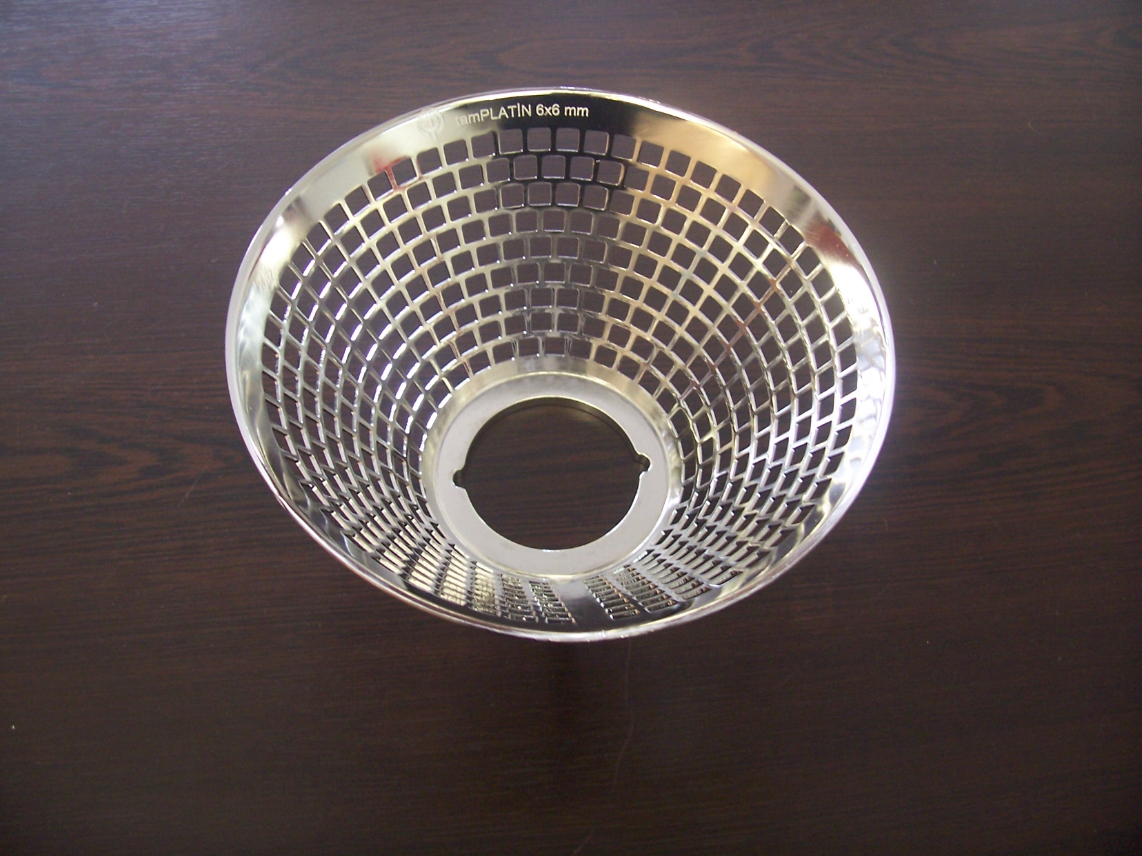 KONİK ELEK,6X6MM KARE TREKC150K0600