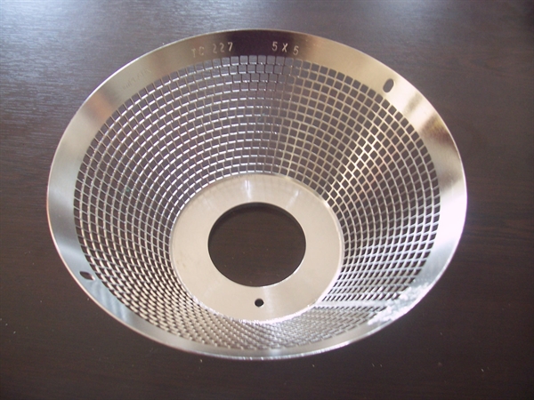 KONİK ELEK 5X5 MM KARE TREKT227K0500